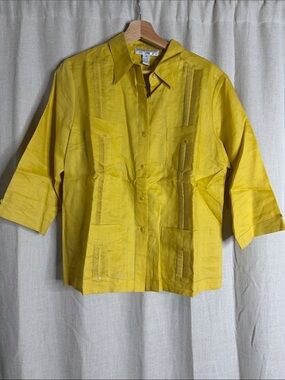 Women’s Yellow Button-Front Blouse with Patch Pockets 100% linen